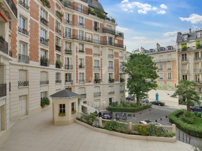 4 People Apartment Close To Eiffel Tower By Weekome París Exterior foto